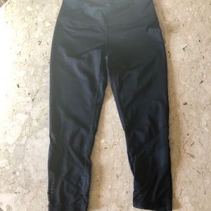 Zella Cropped Leggings